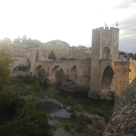 Can Silvestre Besalú Extérieur photo